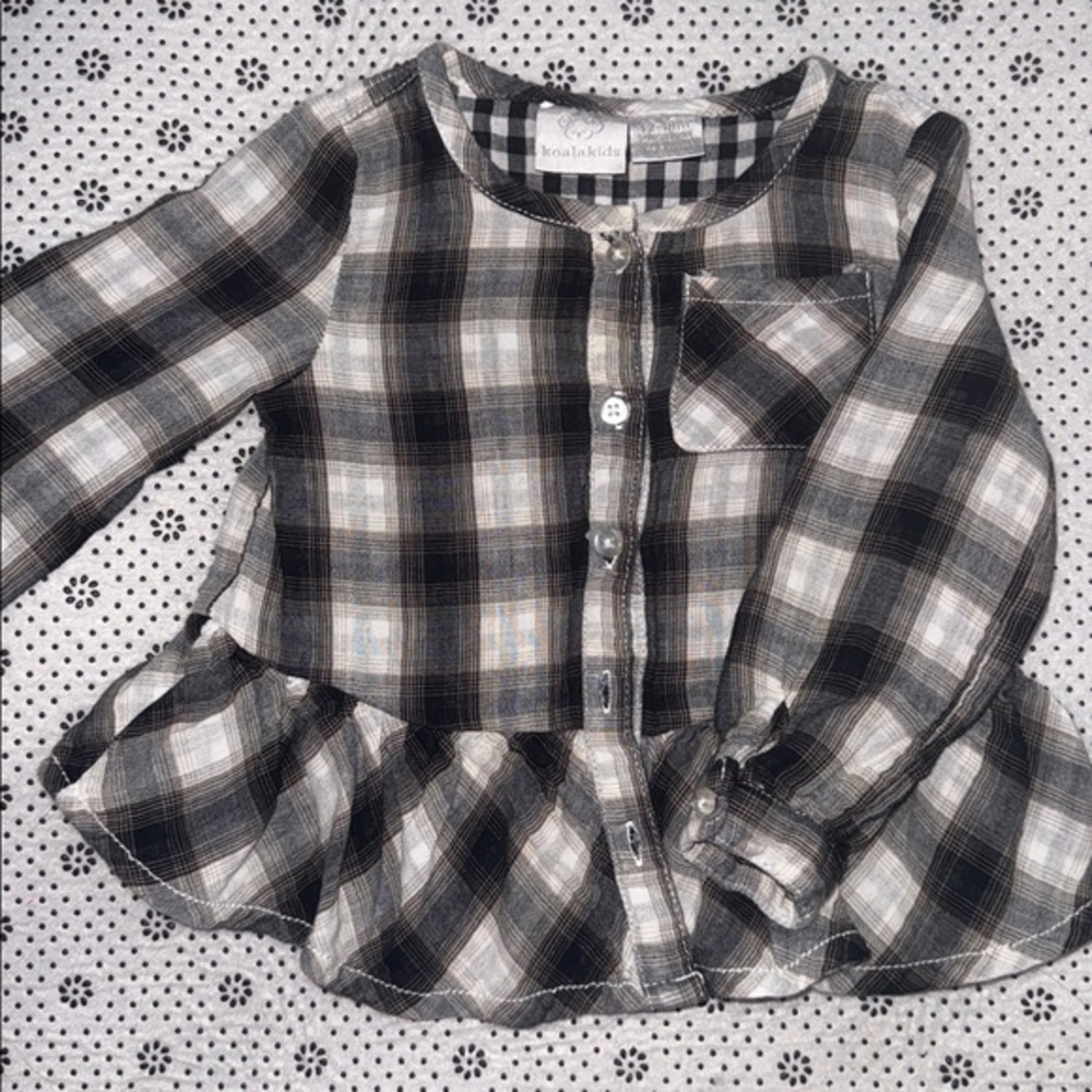 🛍 CUTE LITTLE GIRLS LONG SLEEVE TOP SIZE 12-18 MONTHS 🛍